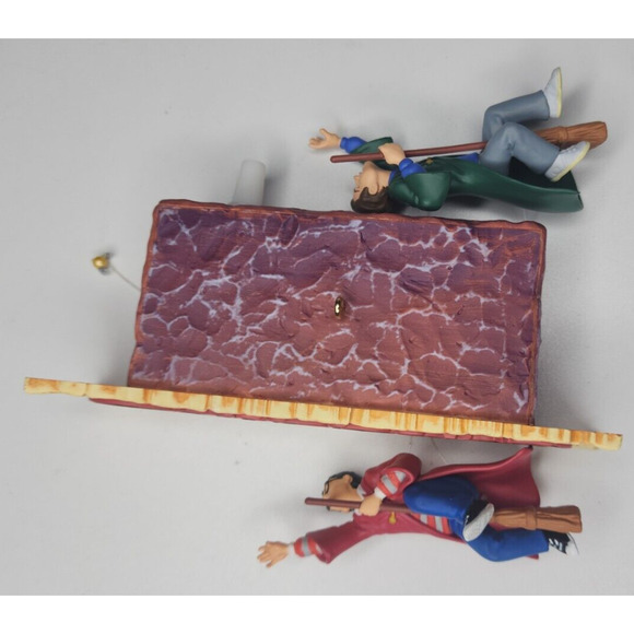 2002 Hallmark Harry Potter Quidditch Season Ornament NIB...